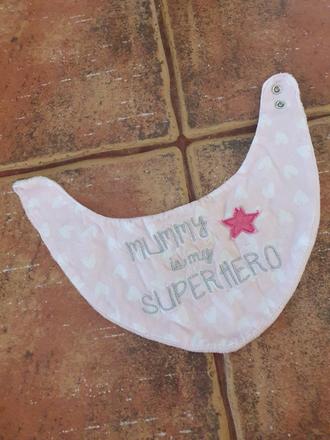 Nákrčník ružový, baby