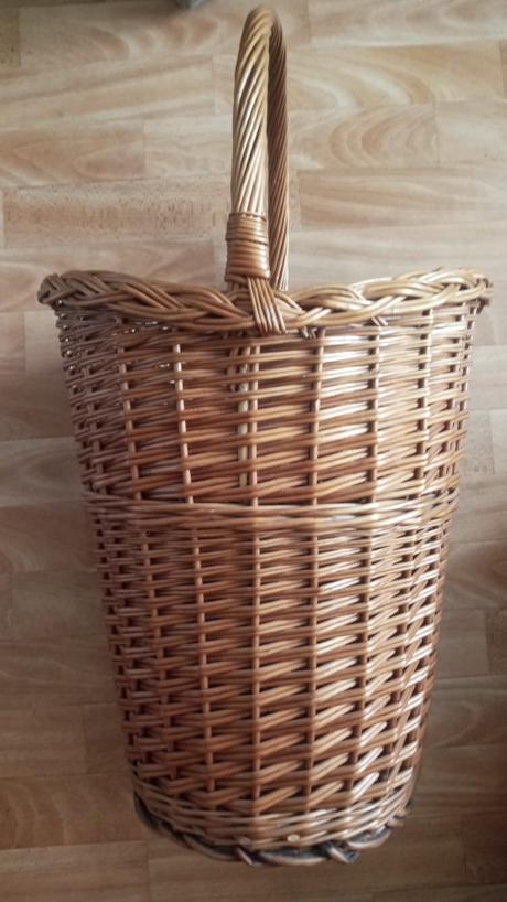 Ručne pletený košík, 