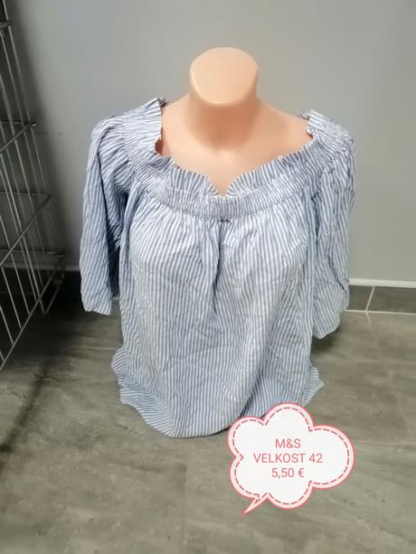 Top, marks & spencer,42