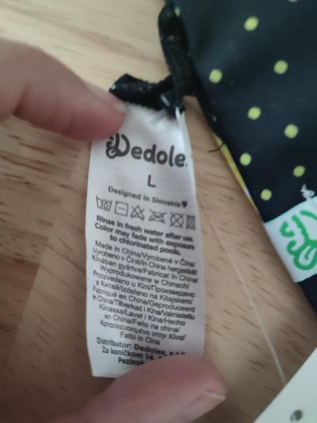 Úplně nové oboustranné veselé plavky dedoles, m