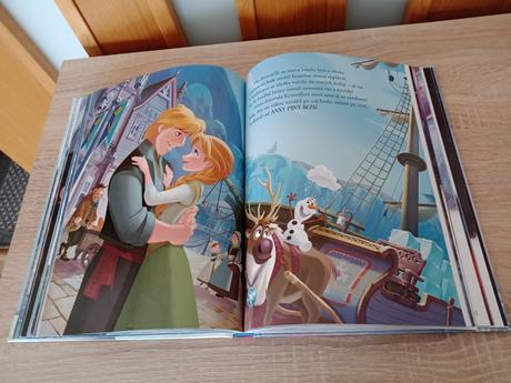 Kniha ladové kráľovstvo-filmove pribehy, 