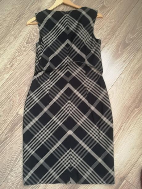 Kvalitné puzdrové šaty s.oliver, s.oliver,s