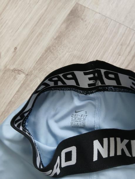 Dámske kratasy č. s nike, nike,s