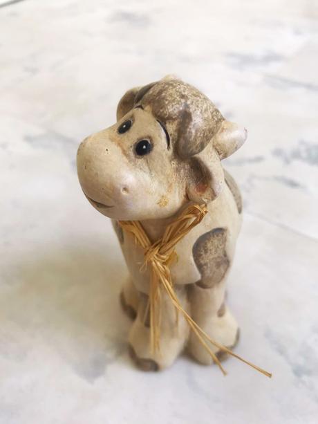 Keramická kravička do kuchyne,