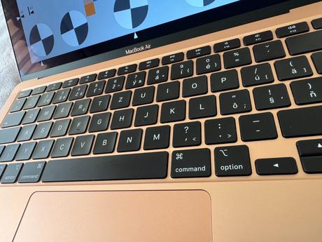 Macbook m1 2020 gold sk, apple