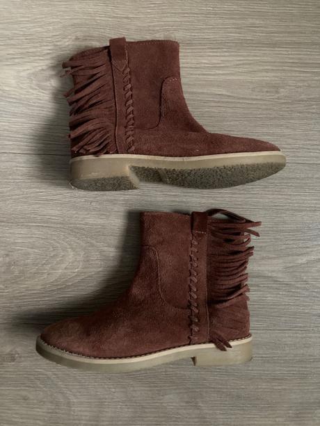 Členkové čižmičky so strapcami, zara,33