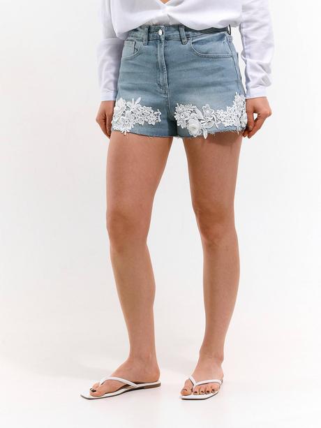 Kraťasy, v. 36, gate,36