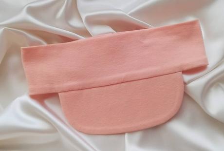 Čelenka úpletová so šiltom, jednofarebná, 