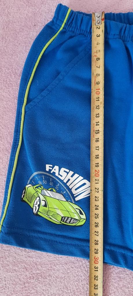 Teplakové kraťasy, 122