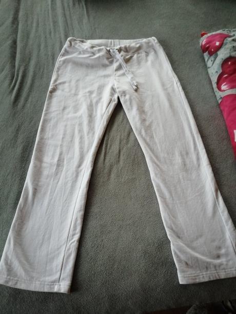 Biele tepláky m adler s poštou, m