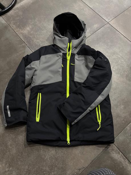 Lyžiarska bunda, 158