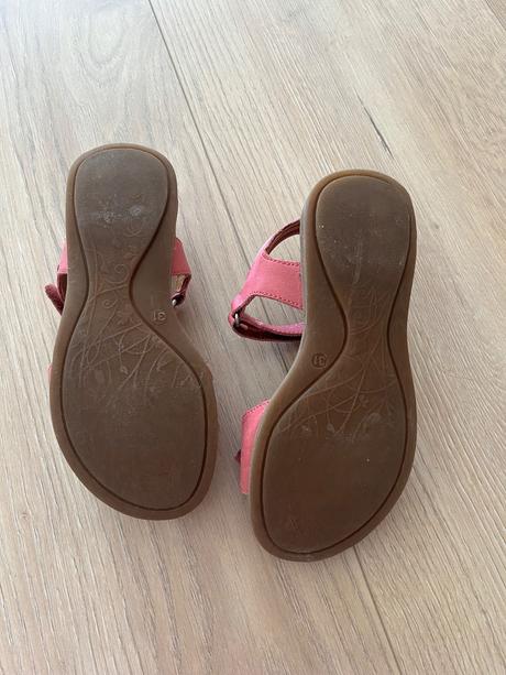 Dievcenske sandale froddo s kvietkami, froddo,31