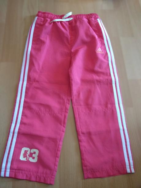 Adidas gate, adidas,98 / 104