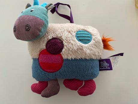 Hracia kravicka moulin roty,