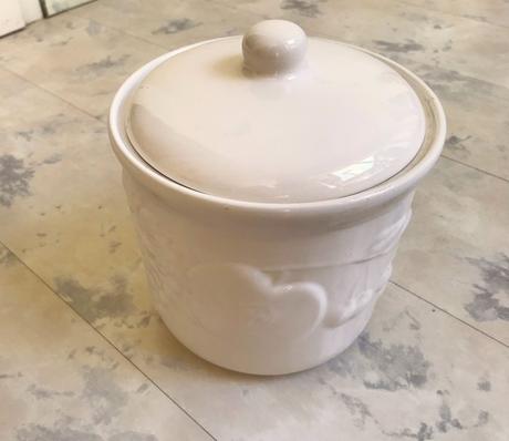 Porcelánová veľká dóza, 