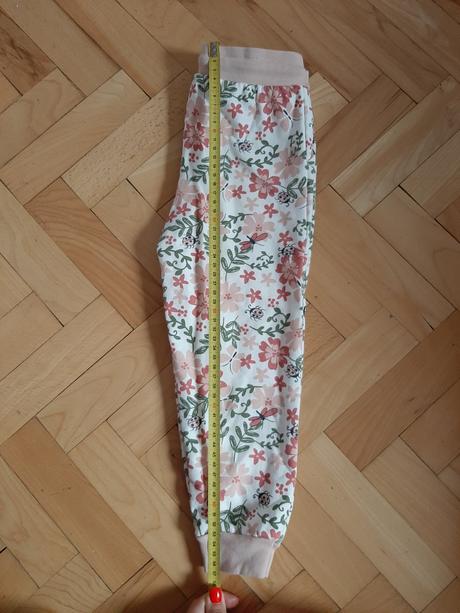 Tepláky, lupilu,110