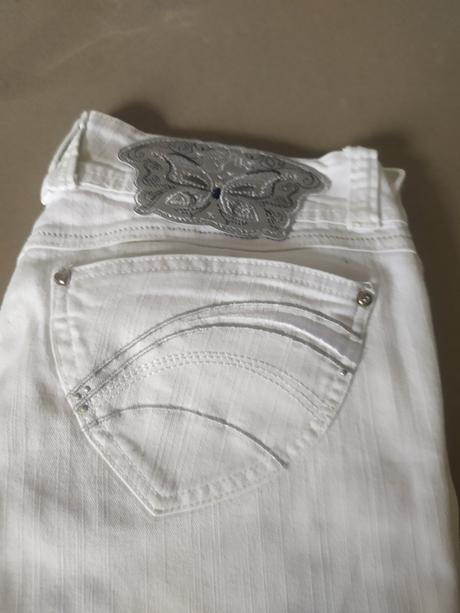 C118 biele  rifle, s