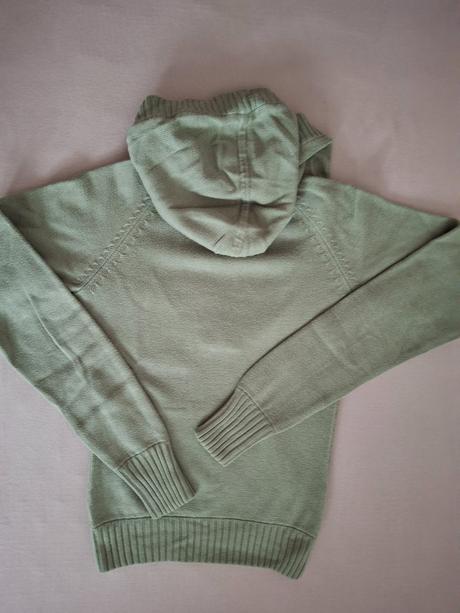 Dievčenský zelený pulóver., 164