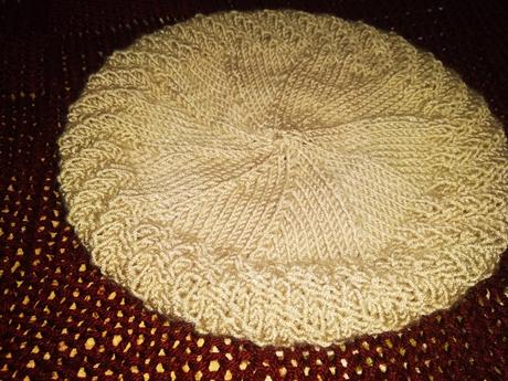 Pletena baretka rucna praca, m / s