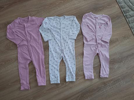 Pyzamka 18-24 mesiacov, sinsay,92