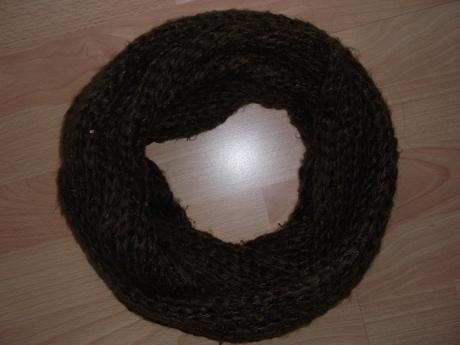 Pletený tube šál, m