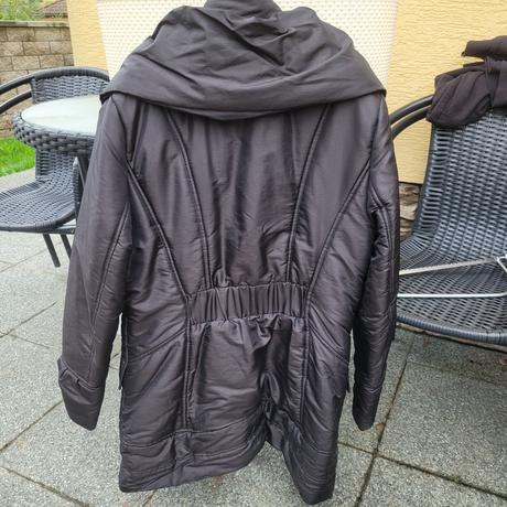 Zimná elegantná bunda resp. kabát per una, 40