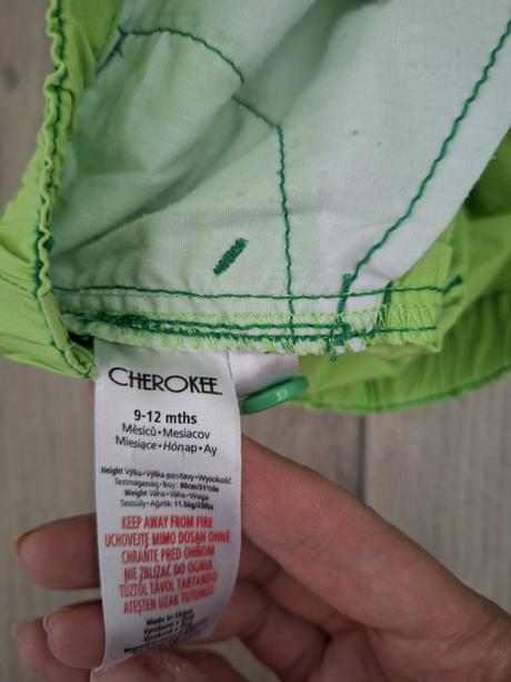 Kraťasy v. 80, cherokee,80