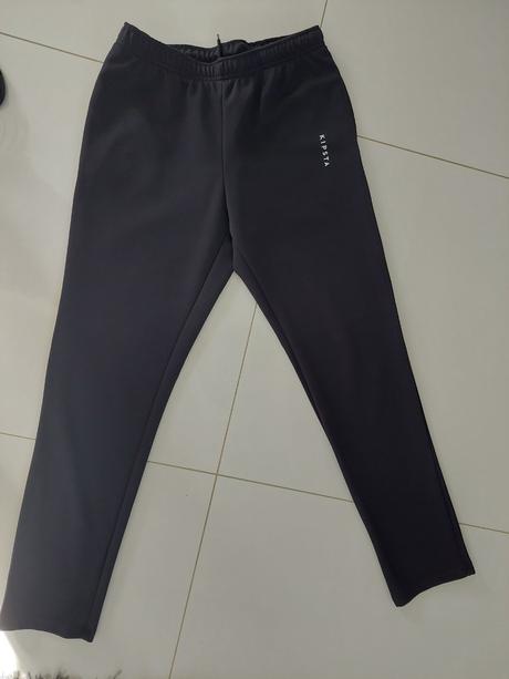 Sportove teplaky, decathlon,158