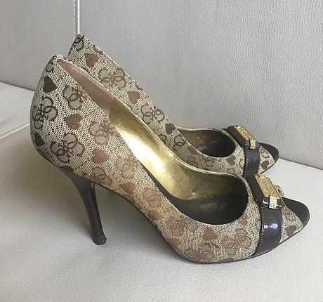 Znackove lodicky guess, guess,37