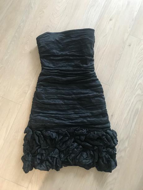 Bcbgmaxazria spolocenske saty, xs