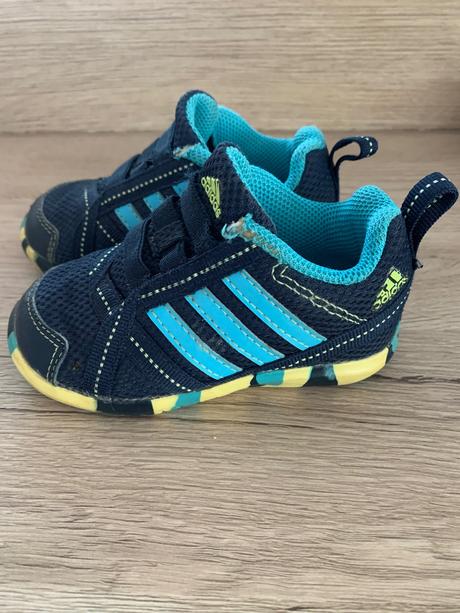 Botasky adidas, adidas,21