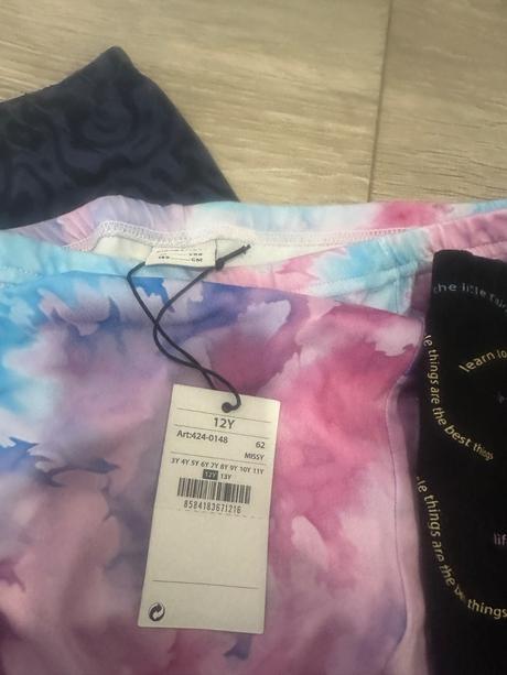 4 kusy leginy - 2 s visackou, 146