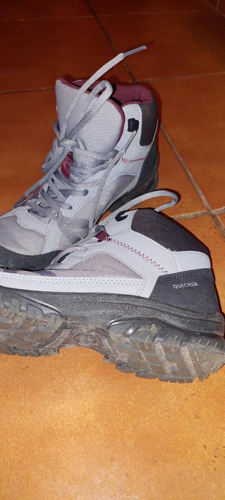 Turistické topánky velk.39, quechua,39