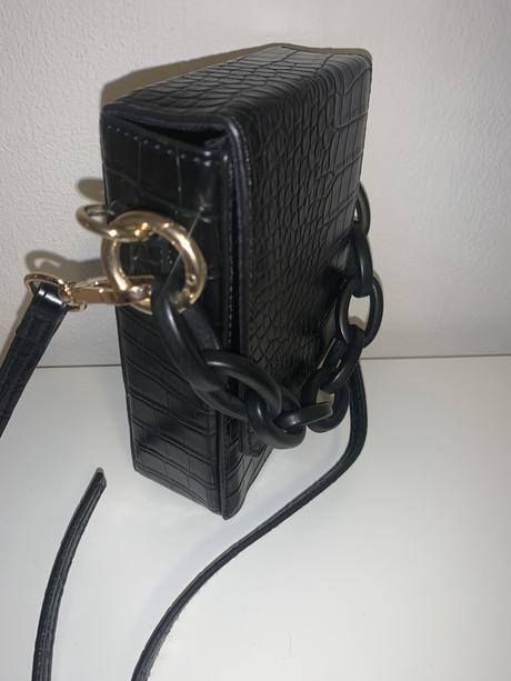Crossbody kabelka shein,