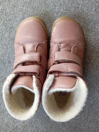 Lurchi barefoot, lurchi,33