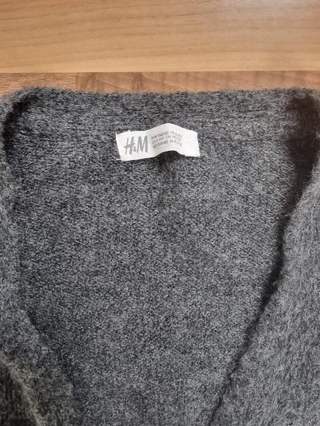 Sivỳ sveter, h&m,134