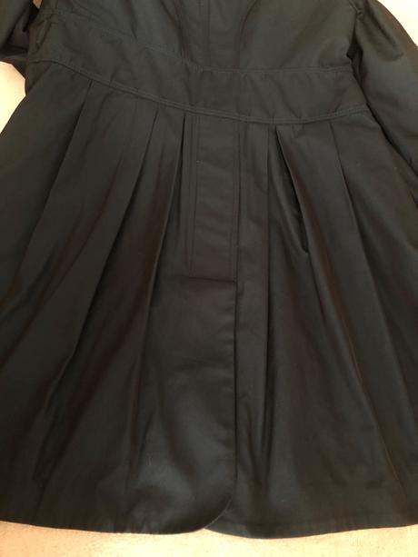 Galliano trenckot, s