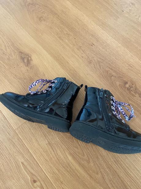 Čižmy kotnikové, 28