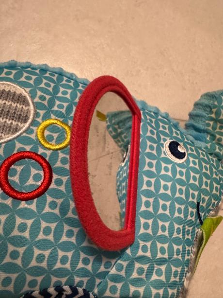 Sloník s aktivitami fisher price,