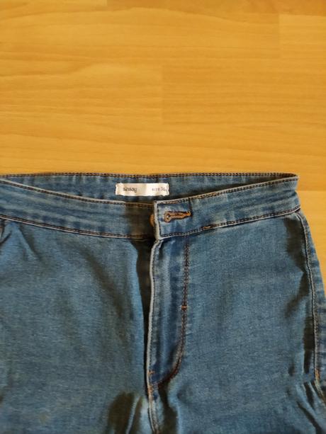 Krátke rifľové nohavice, sinsay,36