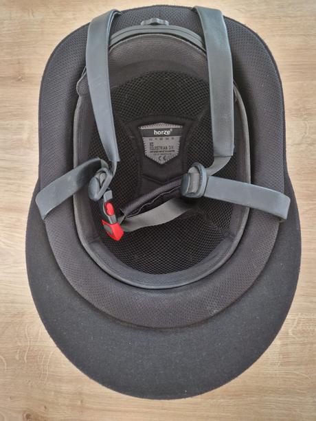 Jazsdecka prilba horze swarovski m, horze