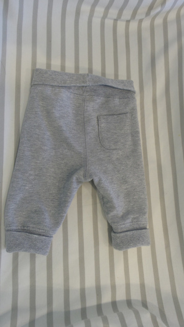 Hm sede trendy teplacky so zuzenym patentom, h&m,56