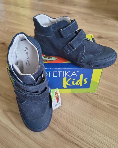 Protetika kargo navy, protetika,36
