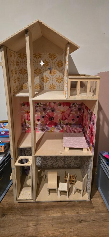 Domček pre bábiky, 