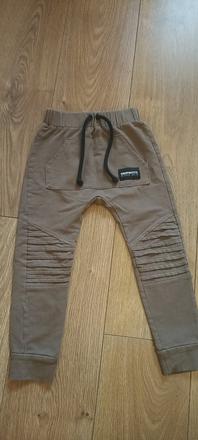 Balík tepláky despacito a iné, 116