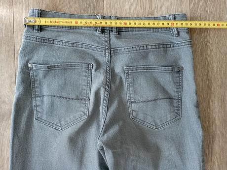 Sivé rifle, esmara,36