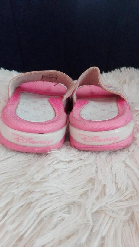Šlapky, disney,27