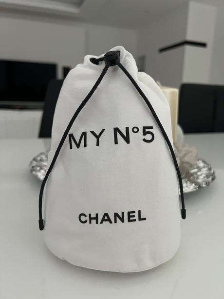 Chanel tasticka, chanel