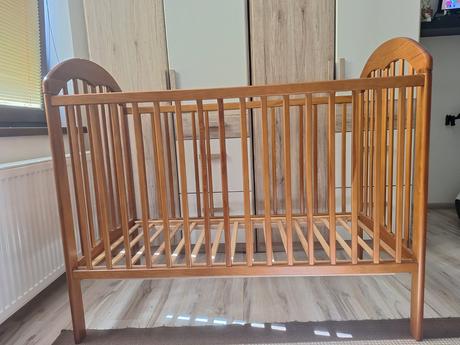 Kvalitna drevena postielka, šírka (cm): 60,dĺžka (cm): 120