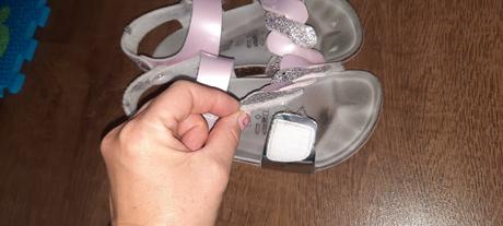 Sandalky ortopedicke, 33